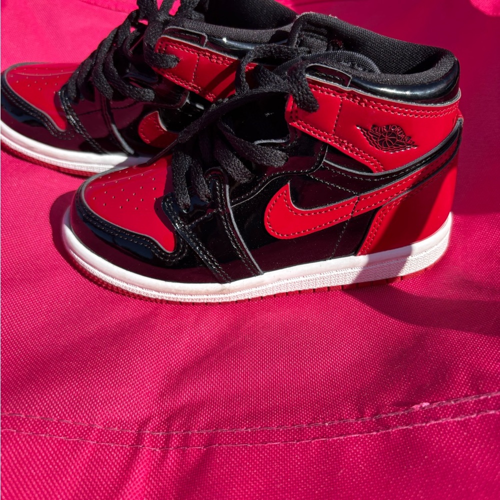 Nike Red and Black High-Top Sneakers Jordans 1s